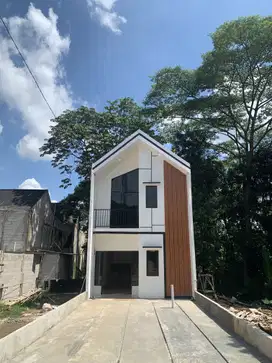 Executive Rumah Teristimewa Dengan Fasum Swimming Pool