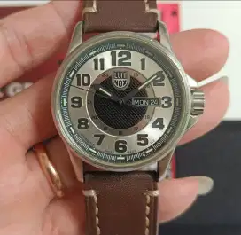Luminox automatic 1800 /S1 original Bekas bagus normal semua siap pake