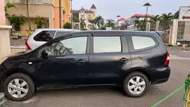 Dijual Mobil Grand Livina Manual 2010