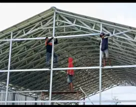 Kanopi gudang rangka baja ringan galvalum