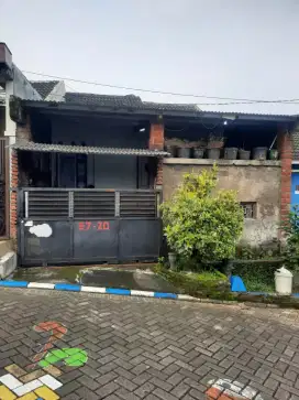 Rumah tinggal pribadi