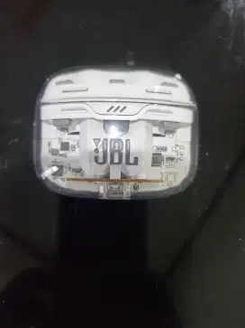 tws JBL ghost edition