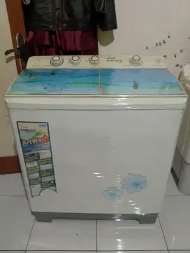 Mesin cuci merek Akari kap 12kg