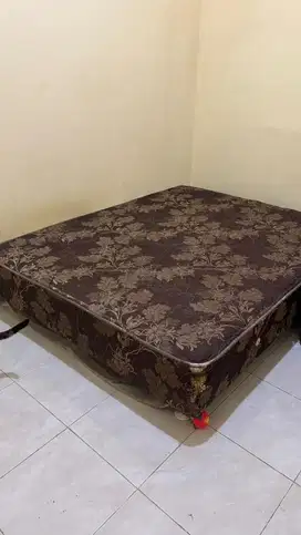 Kasur springbed bekas 160 x 200