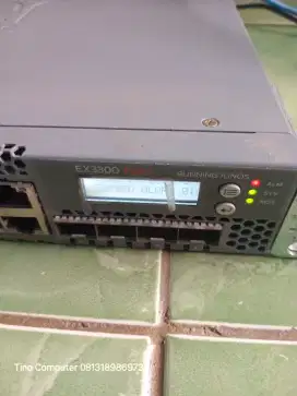 Switch Gigabit Juniper Ex3300 48P