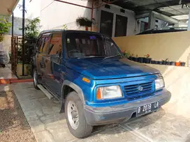 Suzuki Escudo 1995 Bensin