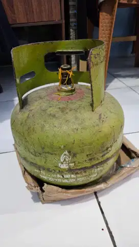 Tabung Gas Kosongan Bekas Pakai