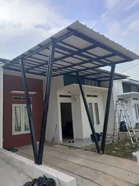 Kanopi baja ringan