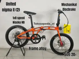 United nigma II size 20+ orange