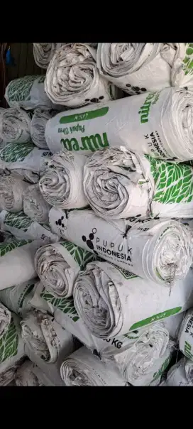 Goni bekas pupuk 50 kg sudah d cuci bersih skli pkai buka benang