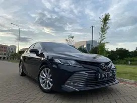 Toyota Camry 2.5 V 2020 AT