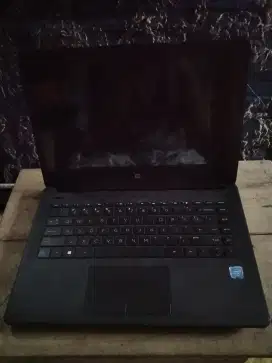Laptop merk HP kondisi mati