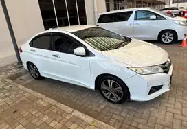 DIJUAL HONDA CITY TYPE 1.5 E SEDAN 2014 MOBIL BAGUS