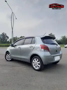 Toyota Yaris Tipe J A/t (AutoMatic) Tahun 2010