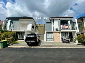 Disewakan Rumah Luas Semi Furnish Di Puri Bintaro Sektor 9