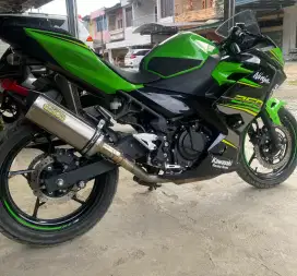 Kawasaki ninja 250 FI SE KRT
