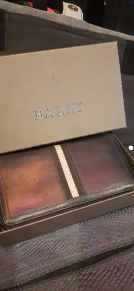 Dompet long wallet bally original fulset