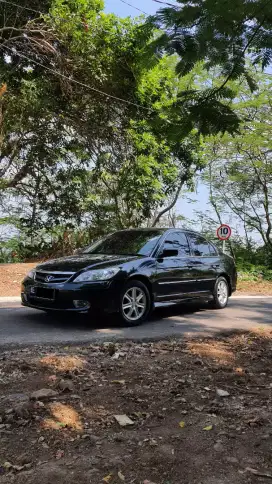 B.U Honda Civic VTIS matic 2005
