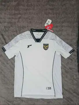 Jersey timnas away pi