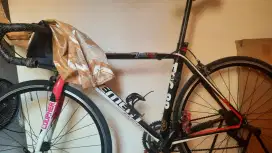 Sepeda balap roadbike element frc 88