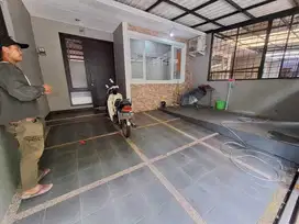 Disewakan Rumah Nyaman Dan Asri Di Mekarwangi