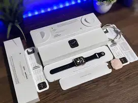 Apple Watch Series 5 44MM Fullset