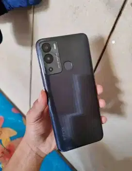 Infinix hot 12i 4+4/64
