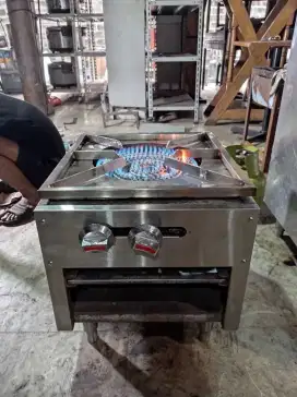 Kompor stockpot api seribu UK 41×51×50 

Hrg 2,1jt