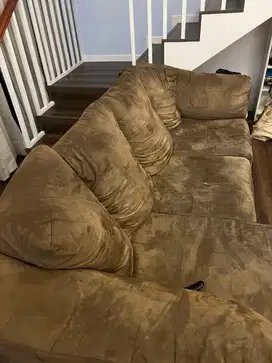 Sofa ashley darcy L