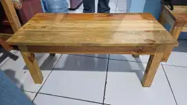 Meja Lesehan Kayu Jati Belanda 80 x 40 x 33 cm Bekas Pakai