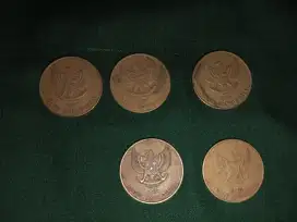 Uang 500 Logam Emas Tahun 2000 an