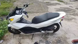 Jual pcx cbu lengkap faktur pajak hidup motor setandar minus pemakain