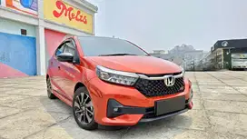 [KM 3.000]HONDA NEW BRIO RS TWOTONE CVT 2024 GRESS URBANITE