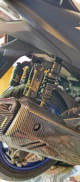 SHOCK BLAKANG RCB