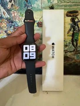 Iwatch series SE 44mm