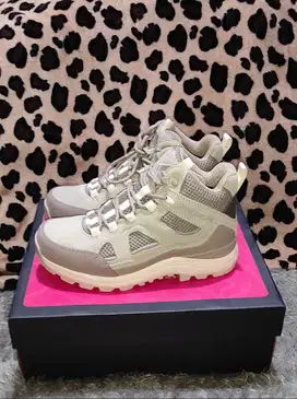 SEPATU WANITA EIGER WS X-TRAYNNO