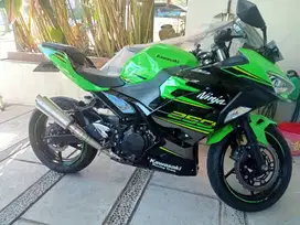 Jual New Ninja 250Fi KRT barang simpanan