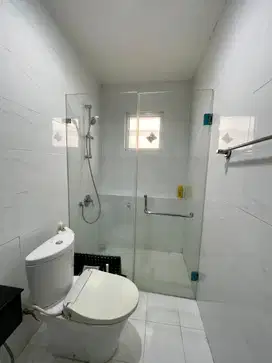 Di Jual Rumah Strategis