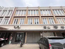 Disewakan Ruko Baru Cocok Untuk Kantor di Raden Inten Center