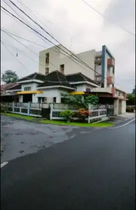 Strategis! Rumah Hunian Bunga Dewandaru Pojok Hook
