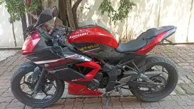 Kawasaki ninja 250 mono tahun 2014 ( pajak telat 5x ).