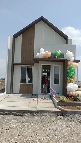 RUMAH CANTIK DI LOKASI STRATEGIS JALAN PROKLAMASI