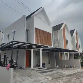 RUMAH MEWAH DI JATISAMPURNA, BEKASI SELATAN