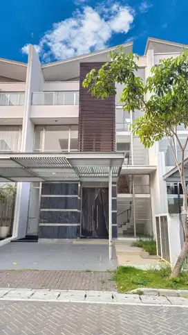 GOOD VIEW GOLF ISLAND MOZART 8x25 BRAND NEW 3 LANTAI RUMAH PIK