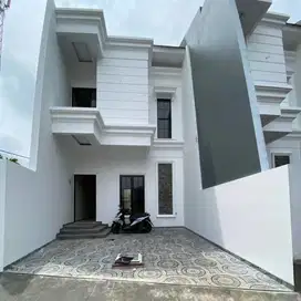 SIAP AKAD Rumah 2 Lantai Konsep Klasik Minimalis di Sukmajaya Depok
