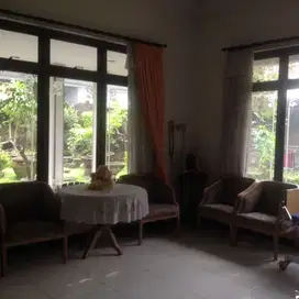DIJUAL DIBAWAH NJOP  Rumah besar di Lokasi Premium Tepi Jalan Timooho