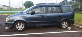 Trajet 2.0 MT DOHC