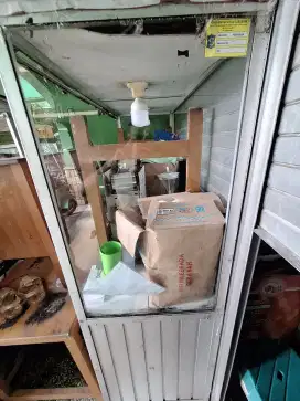 ETALASE NASI PADANG DAN ETALASE SERBA GUNA