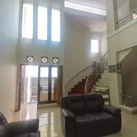 Rumah Tinggal Siap Huni di Istana Regency