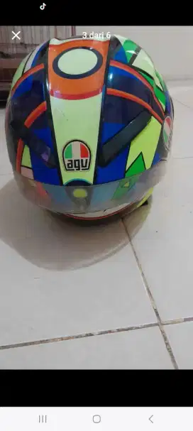 Helm full face AGV Kw1
